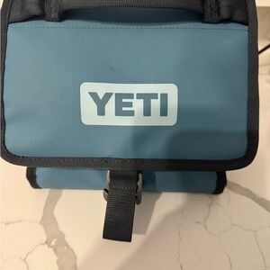 YETI Sky Blue Cooler Bag with Charcoal Strap